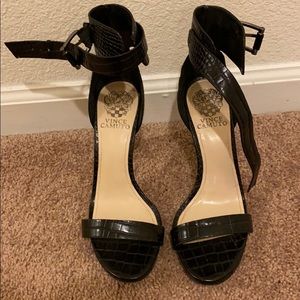 Vince Canuto leather strap heels